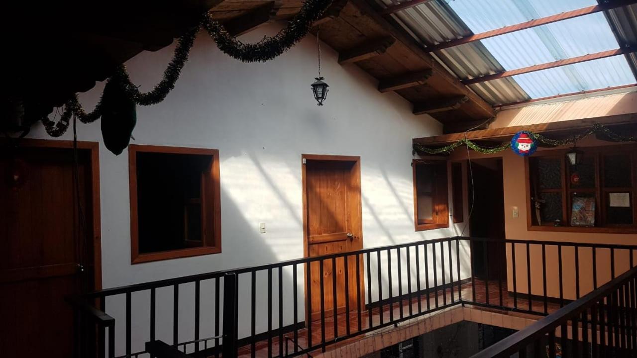 Отель Casa Rincon Сан-Кристобаль-де-Ла-Касас Экстерьер фото