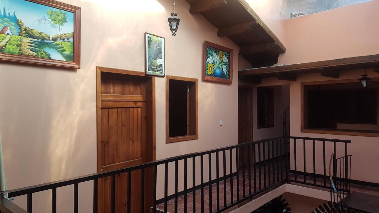 Отель Casa Rincon Сан-Кристобаль-де-Ла-Касас Экстерьер фото