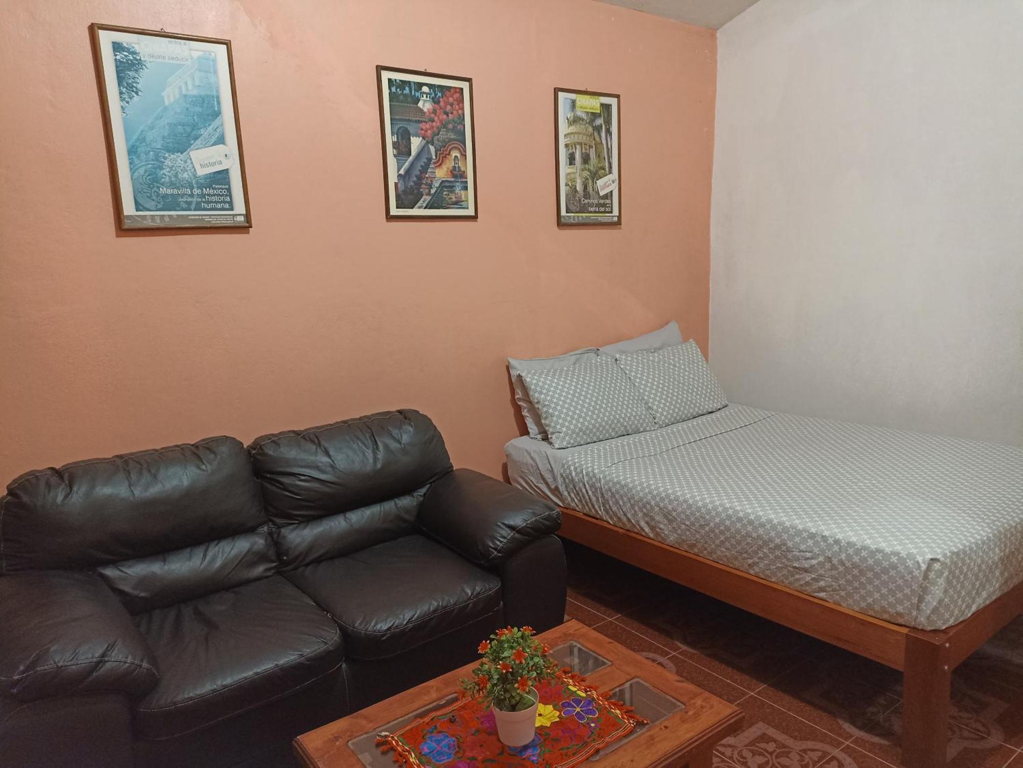 Отель Casa Rincon Сан-Кристобаль-де-Ла-Касас Экстерьер фото